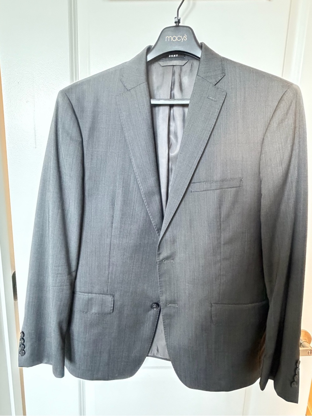 DKNY Men’s Blazer REDA Super 130’s Italian Wool